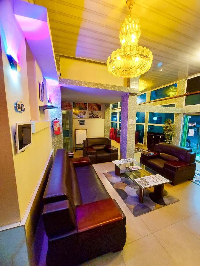 Hotel Relax Kinshasa Ngoại thất bức ảnh