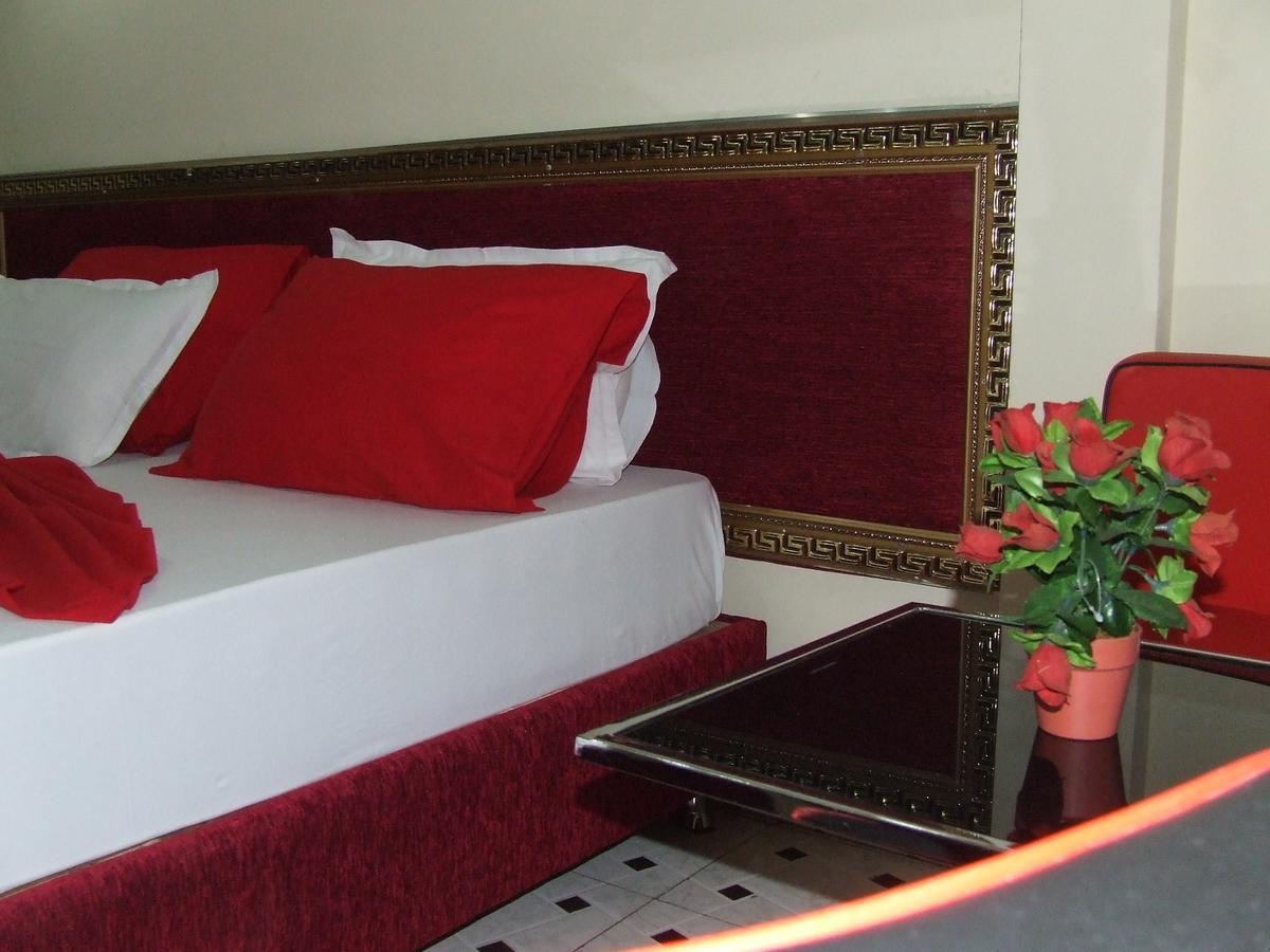 Hotel Relax Kinshasa Ngoại thất bức ảnh